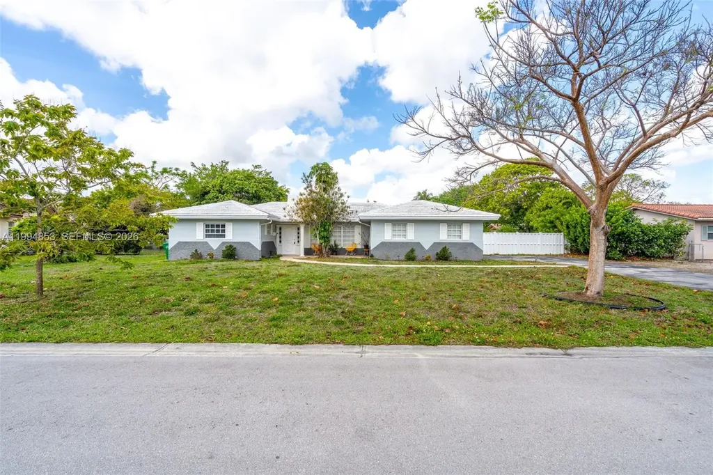 3206 NW 89th Terrace Coral Springs FL 33065