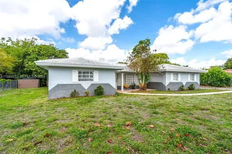 3206 NW 89th Terrace Coral Springs FL 33065