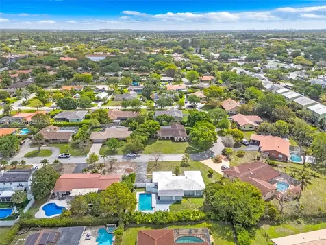 3206 NW 89th Terrace Coral Springs FL 33065