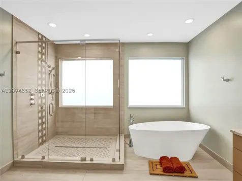 2512 Princeton Court Weston FL 33327