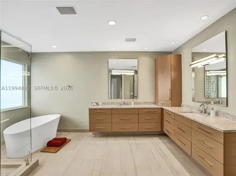 2512 Princeton Court Weston FL 33327