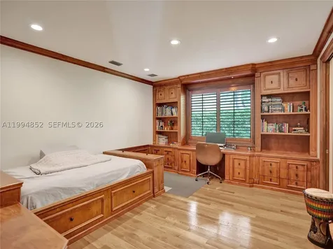 2512 Princeton Court Weston FL 33327