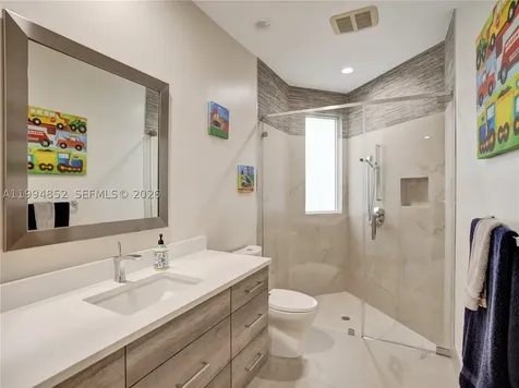 2512 Princeton Court Weston FL 33327