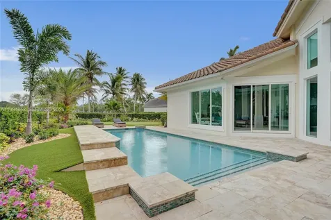 2512 Princeton Court Weston FL 33327
