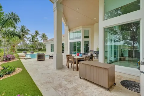 2512 Princeton Court Weston FL 33327
