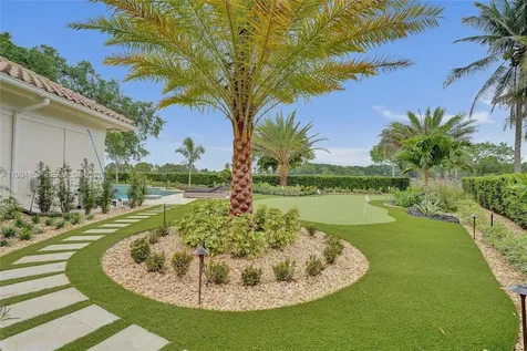 2512 Princeton Court Weston FL 33327