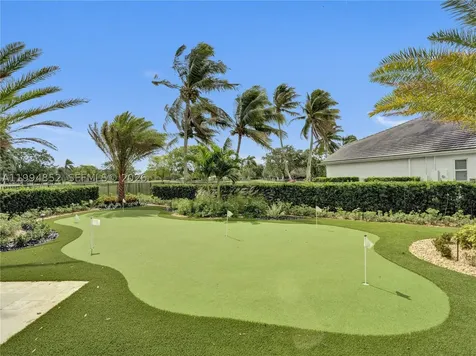 2512 Princeton Court Weston FL 33327