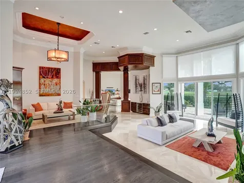 2512 Princeton Court Weston FL 33327
