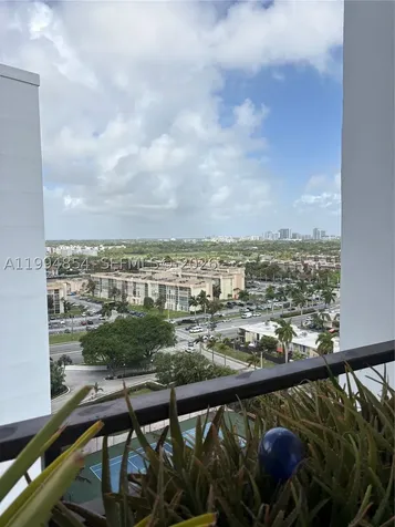 Hallandale Beach FL 33009