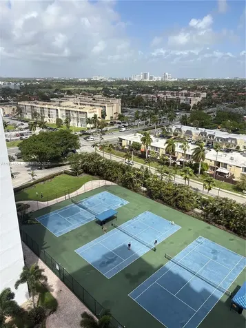 Hallandale Beach FL 33009