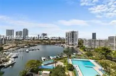 Hallandale Beach FL 33009