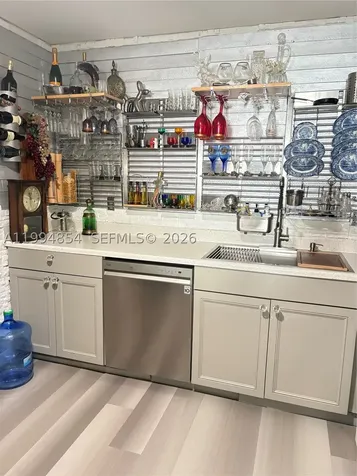 Hallandale Beach FL 33009