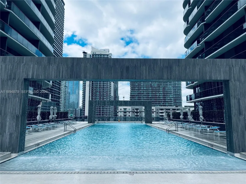 45 SW 9th Street Miami FL 33130