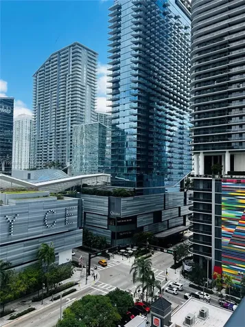45 SW 9th Street Miami FL 33130