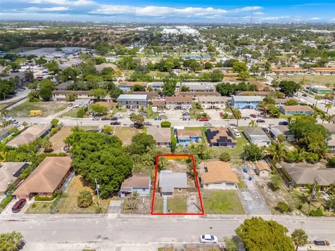 1660 W 26th Street Riviera Beach FL 33404