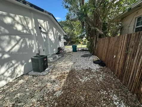 7460 NW 17th Avenue Miami FL 33147