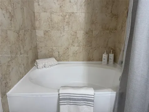 600 Parkview Drive Hallandale Beach FL 33009