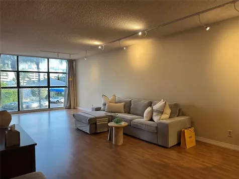 600 Parkview Drive Hallandale Beach FL 33009