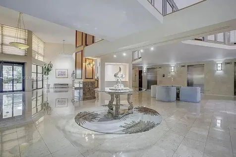 600 Parkview Drive Hallandale Beach FL 33009