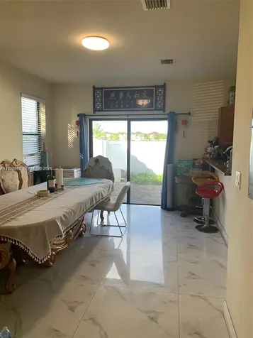 3551 W 89th Place Hialeah FL 33018