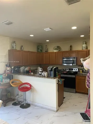 3551 W 89th Place Hialeah FL 33018