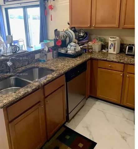 3551 W 89th Place Hialeah FL 33018