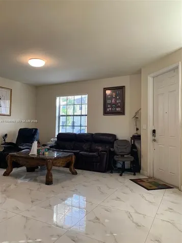 3551 W 89th Place Hialeah FL 33018