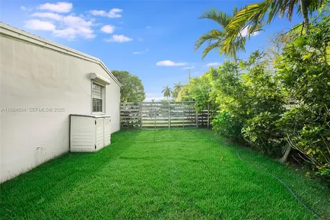 5401 SW 97th Court Miami FL 33165