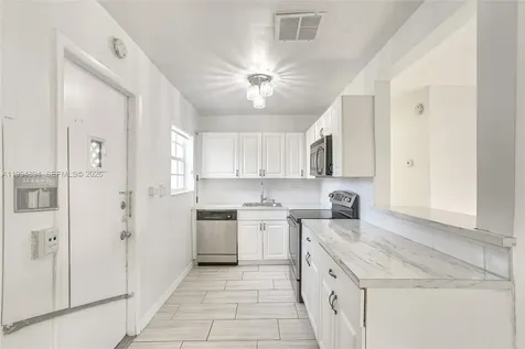 5401 SW 97th Court Miami FL 33165