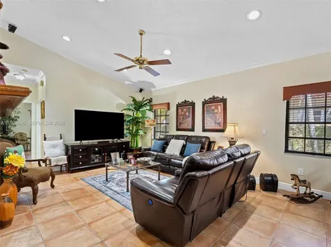 16828 NW 83rd Place Miami Lakes FL 33016