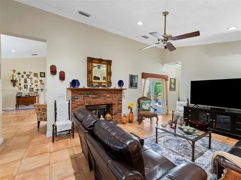16828 NW 83rd Place Miami Lakes FL 33016