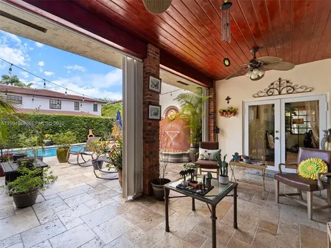 16828 NW 83rd Place Miami Lakes FL 33016