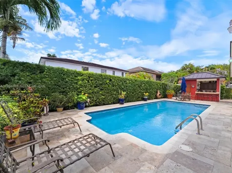 16828 NW 83rd Place Miami Lakes FL 33016