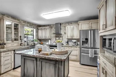 8106 SW 23rd Street North Lauderdale FL 33068