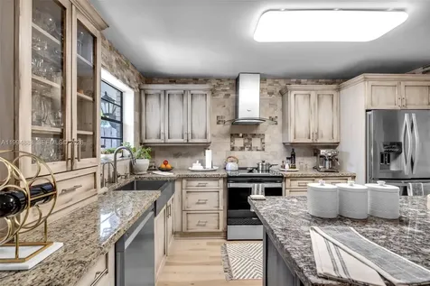 8106 SW 23rd Street North Lauderdale FL 33068