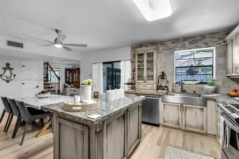 8106 SW 23rd Street North Lauderdale FL 33068