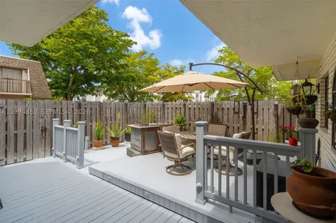 8106 SW 23rd Street North Lauderdale FL 33068