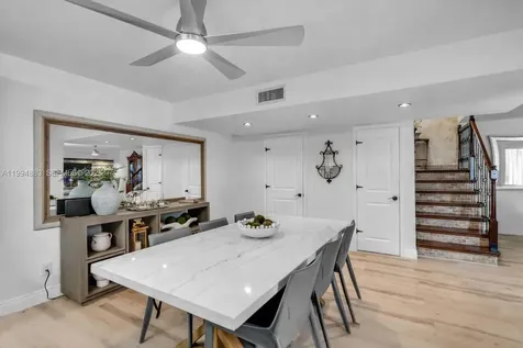8106 SW 23rd Street North Lauderdale FL 33068