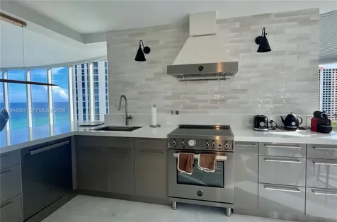 17555 Collins Avenue Sunny Isles Beach FL 33160