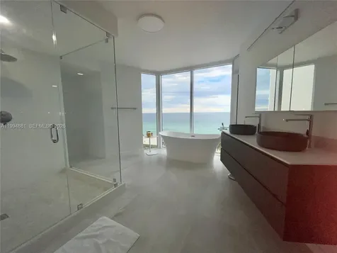 17555 Collins Avenue Sunny Isles Beach FL 33160