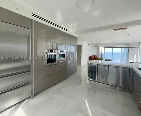17555 Collins Avenue Sunny Isles Beach FL 33160