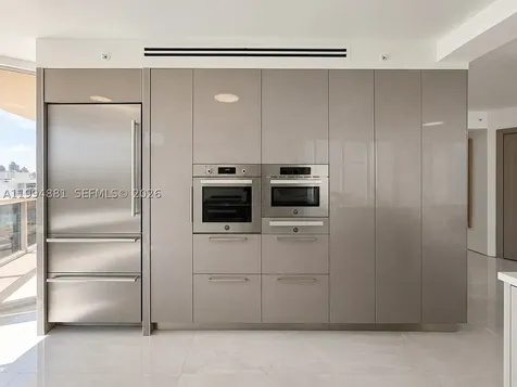 17555 Collins Avenue Sunny Isles Beach FL 33160