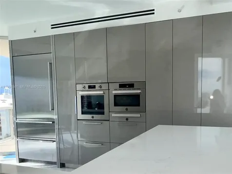 17555 Collins Avenue Sunny Isles Beach FL 33160
