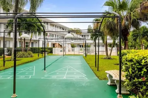15600 NE 6th Avenue Miami FL 33162
