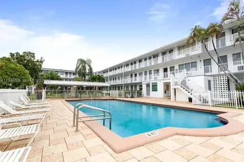 15600 NE 6th Avenue Miami FL 33162