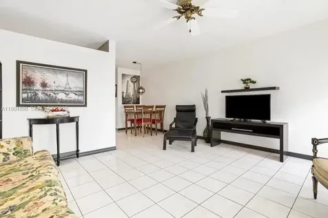 15600 NE 6th Avenue Miami FL 33162
