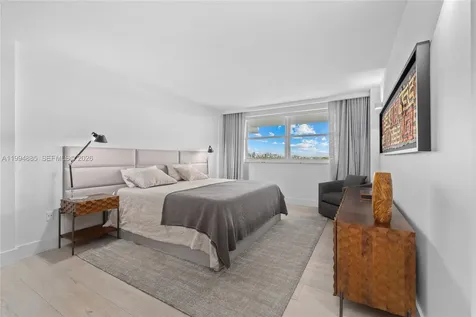 177 Ocean Lane Drive Key Biscayne FL 33149