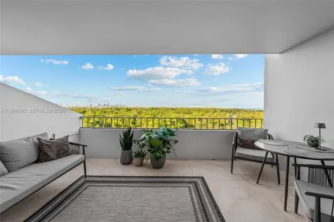 177 Ocean Lane Drive Key Biscayne FL 33149