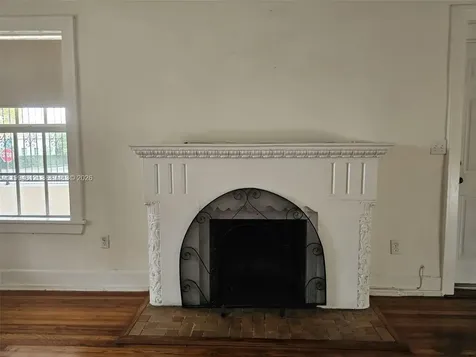 2385 SW 23rd Terrace Miami FL 33145