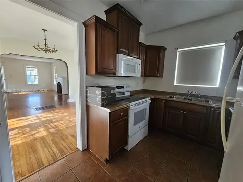 2385 SW 23rd Terrace Miami FL 33145